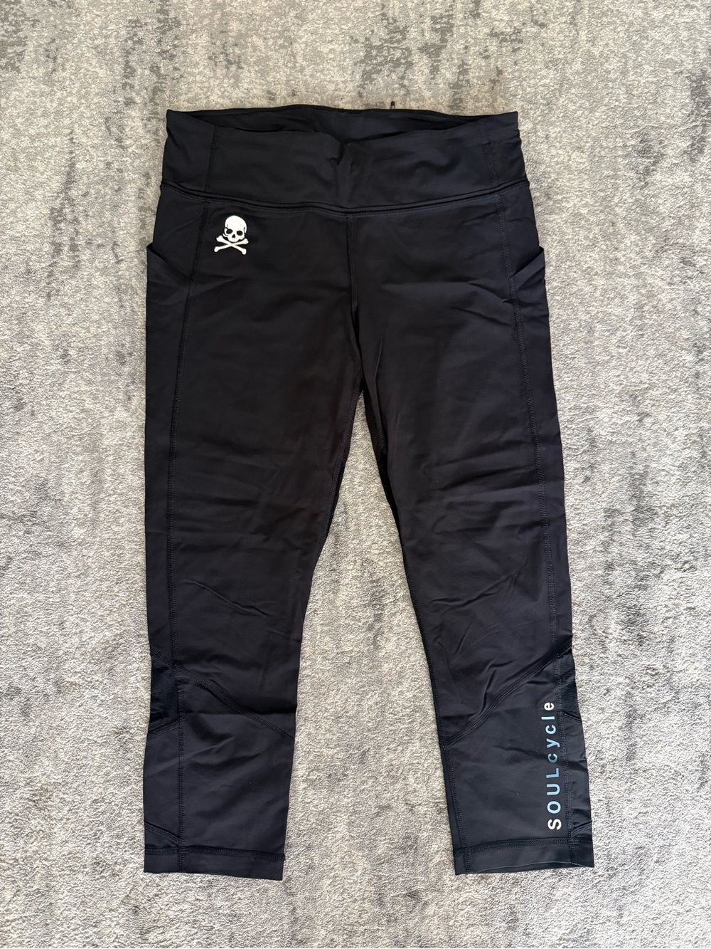Soul Cycle pants x Lululemon, 8